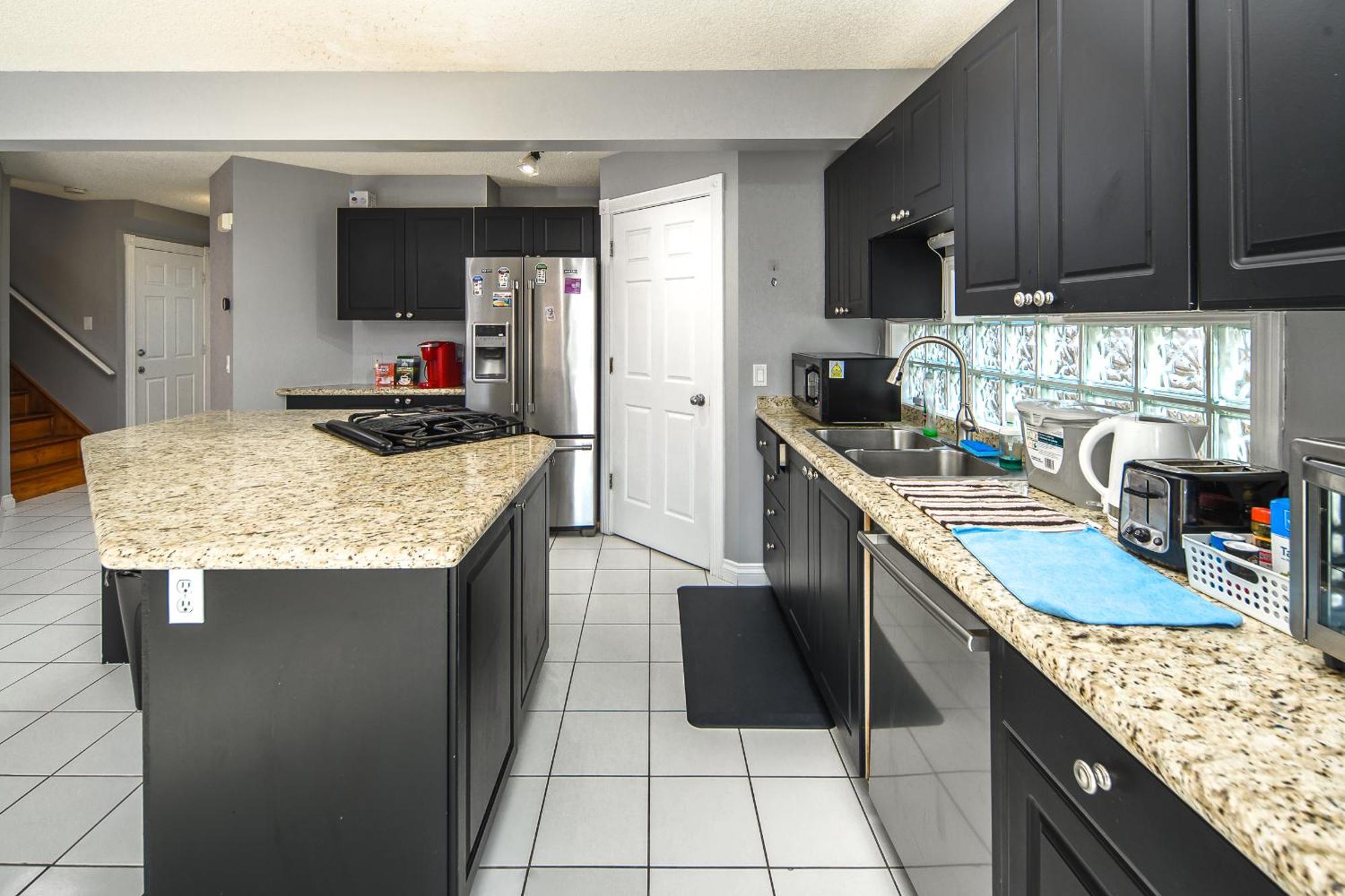 Apartment 3br3ba House With Ac Pets Ok