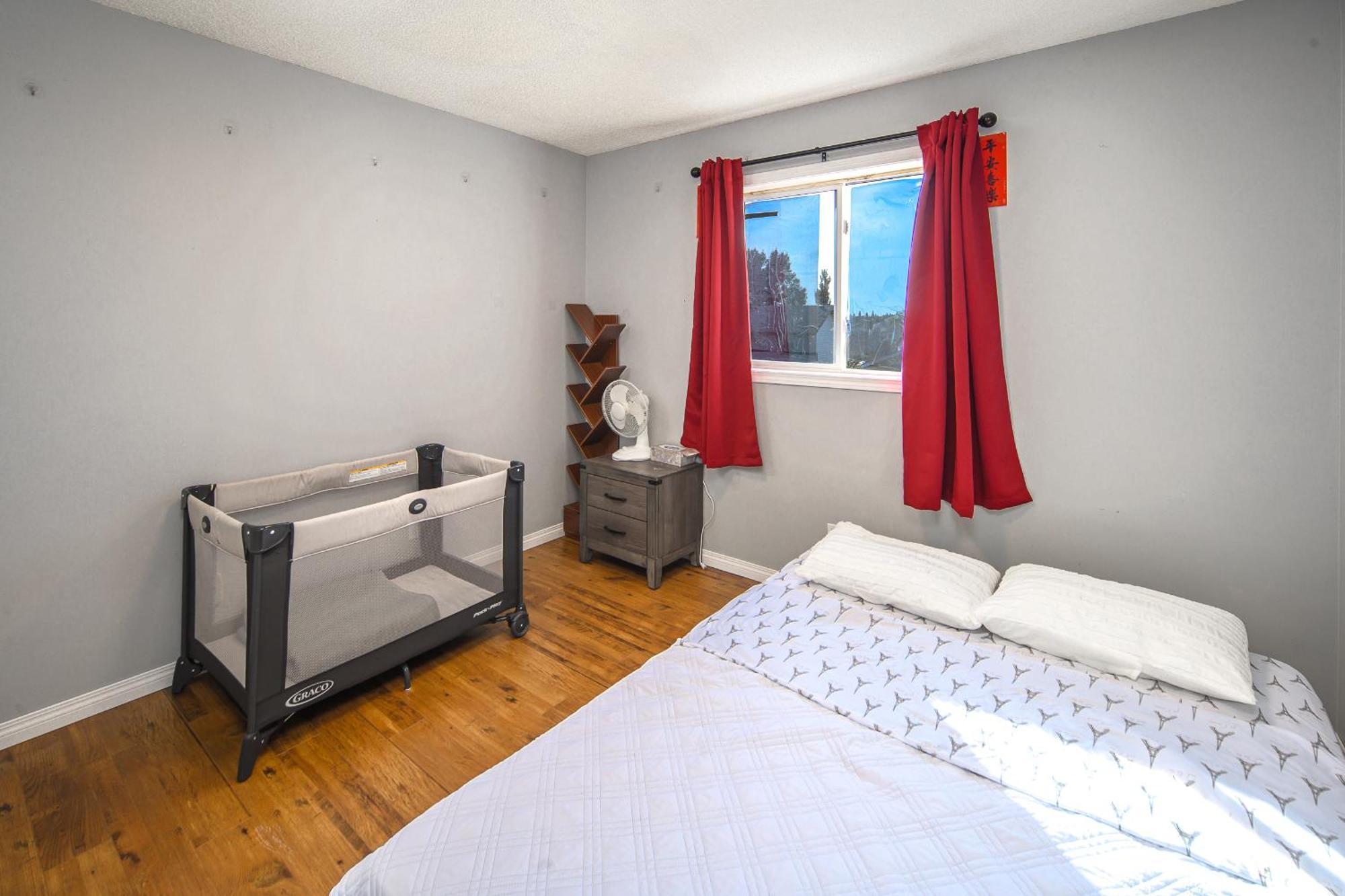 3br3ba House With Ac Pets Ok Apartment Calgary